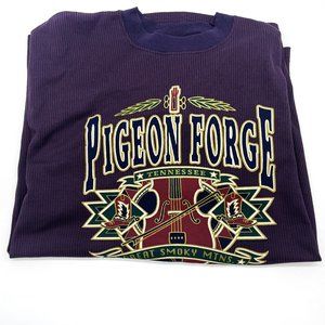 Vintage Single Stitch Purple Pigeon Forge‎ Tennessee Short Sleeve Shirt-Size L